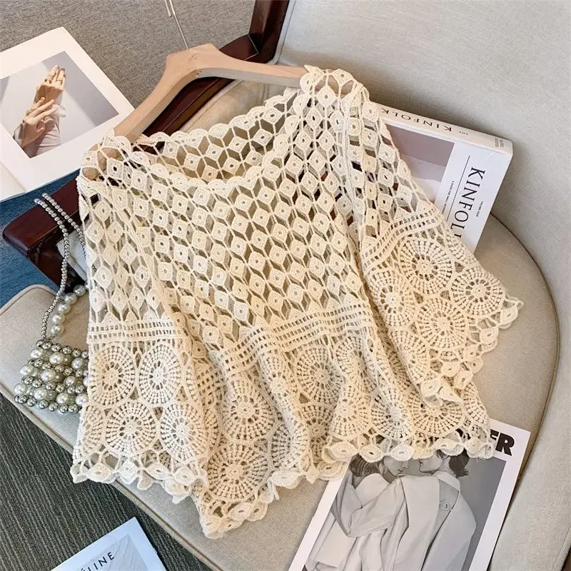 

Летний вязаный крючком полый кружевной топ в западном стиле с короткими рукавами, женская свободная универсальная накидка, защита от солнца, пляжная рубашка XQ164