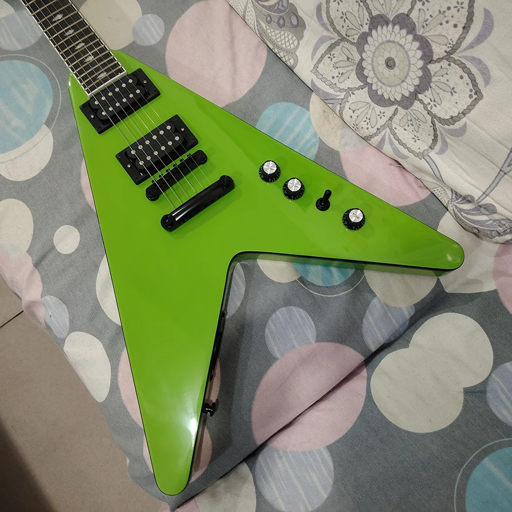 High quality emerald green shaped fork electric guitar, dual coil pickup, in stock, fast shipping