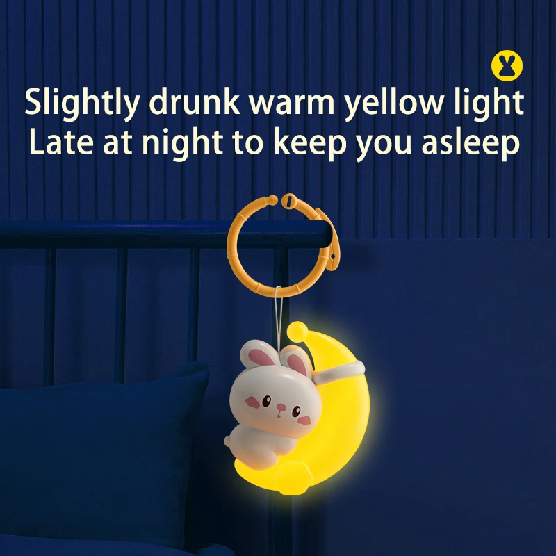 Luz de noche de dibujos animados, juguetes colgantes de cama, lámpara de mesita de noche de compañero de sueño para niños, luz suave, colgante de cochecito, campana colgante, juguetes para bebés