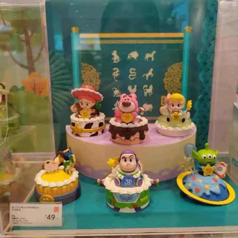 

Коллекционные фигурки персонажей Disney Pixar Toy Story Surprise Party в закрытой упаковке, настольные украшения, подарок для любителей мультфильмов
