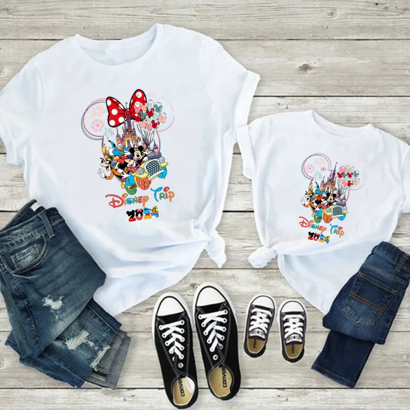 2024 Summer Vacation Style Family Matching Outfis Cute Disney Trip Family Clothing Cotton Tshirt Mother Father Kids Matching Tee