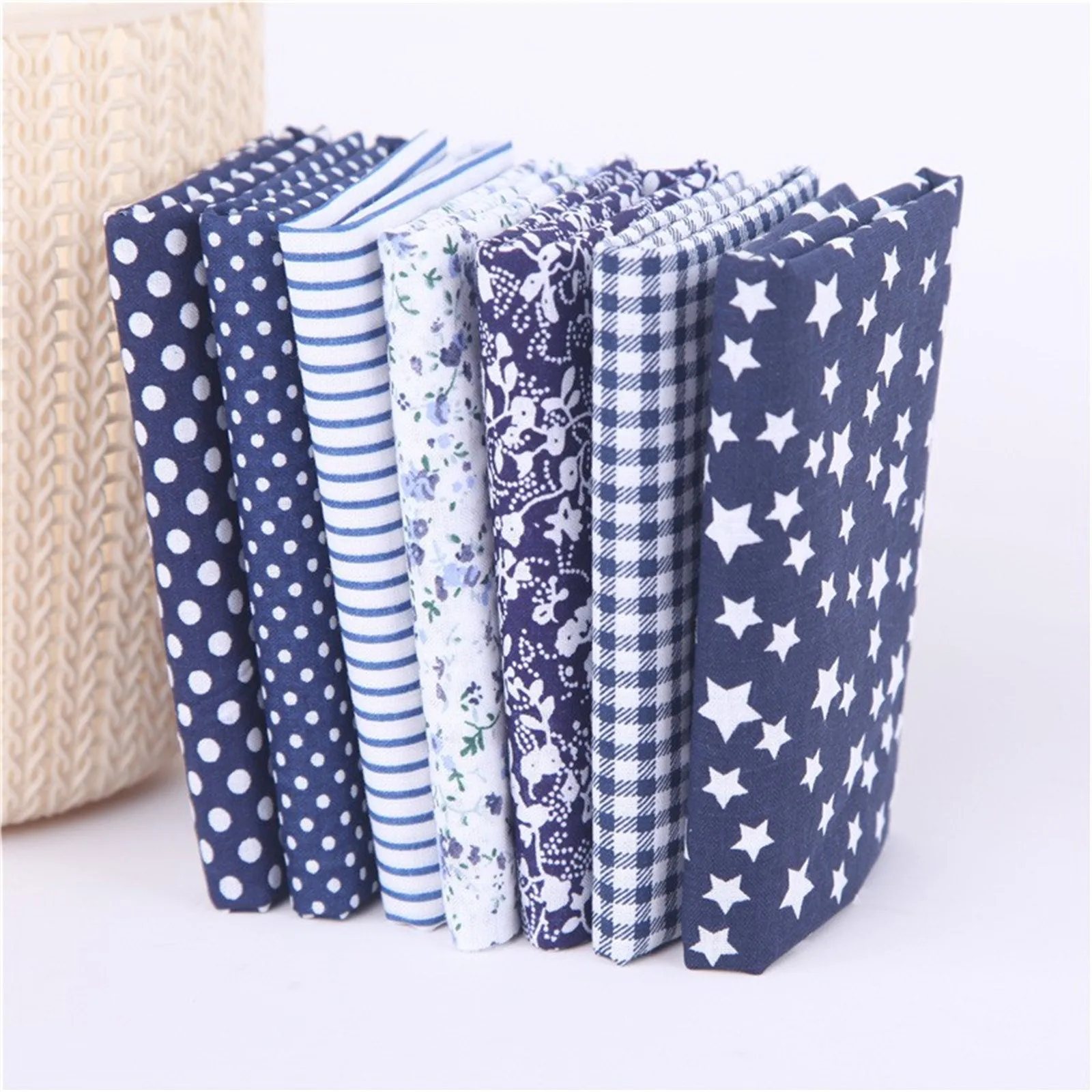 7pcs Cotton Quilting Fabric 25x25cm Square Rag Homemaker Sewing DIY Crafts Patchwork Quilting Sewing Scrapbooking Cloths