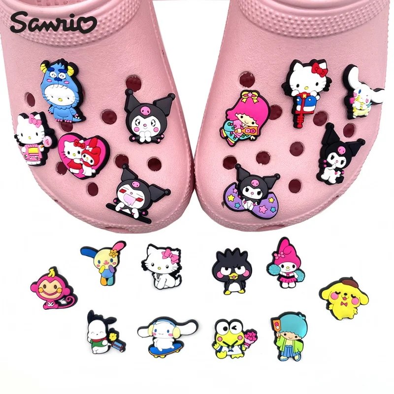 Sanrio Crocs DIY Shoe Buckle Shoe Flower Three-dimensional Cartoon Hello Kitty Kurome Decorative Shoe Flower 1-20 pcs