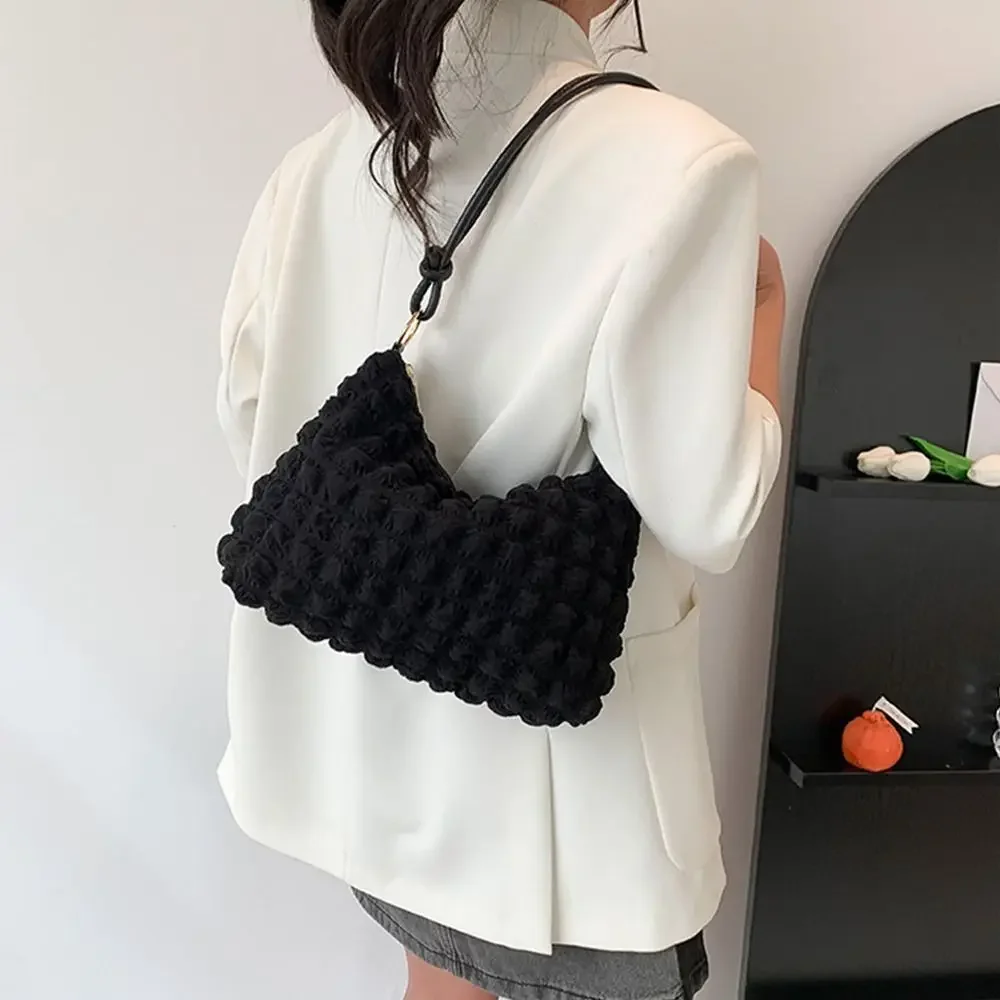 2024 Hot Sell New Canvas Wrinkle Bag for Women Shoulder Bags Pleated Bubbles Handbags Padded Casual Underarm Quilted Bag Tote