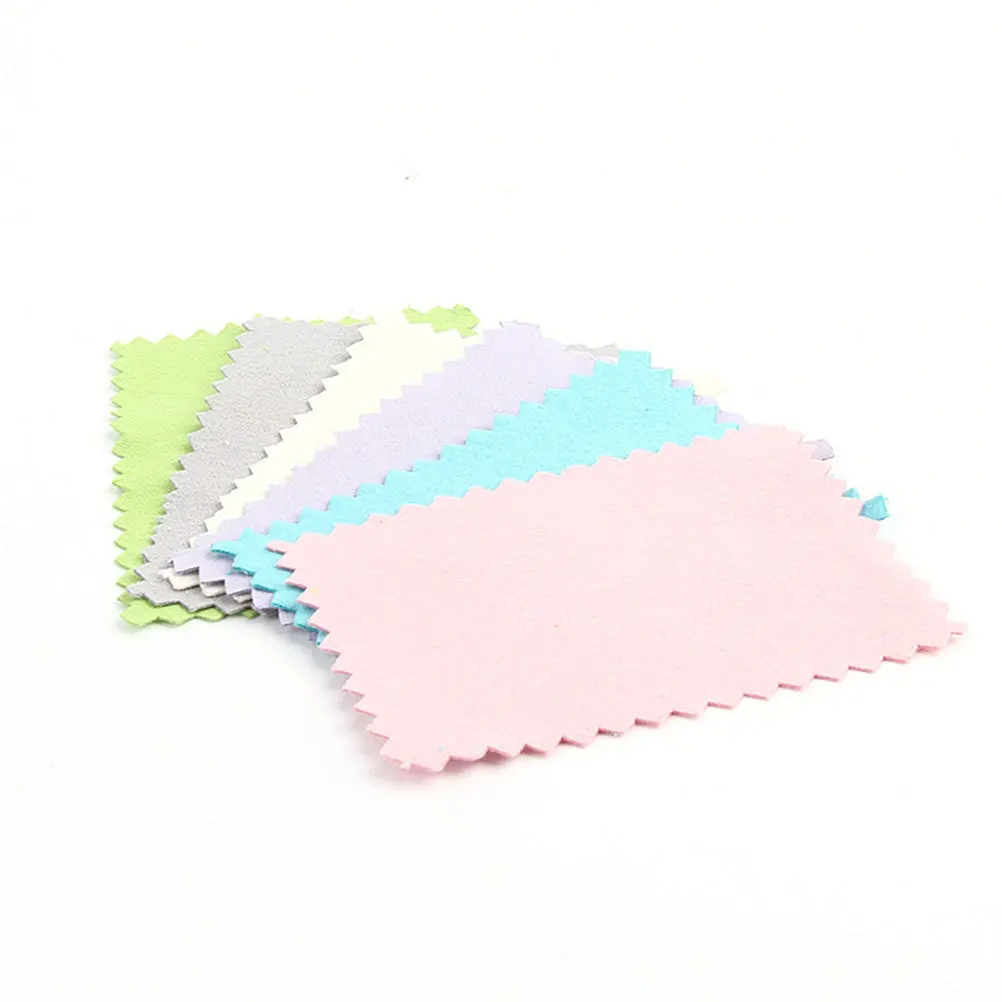 

30Pcs Silver Polishing Cloth Two-Sided Composite Material Jewelry Cleaning Wipe Cloth for Silverware Oxidized Tarnish