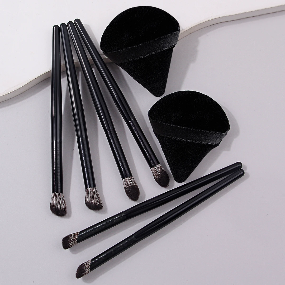 8 قطع من فرشاة اللهب، فرشاة التلطخ، فرشاة تفتيح، فرشاة مكياج الوجه متعددة الوظائف + أداة تجميل منتفخة البودرة المثلثة #1