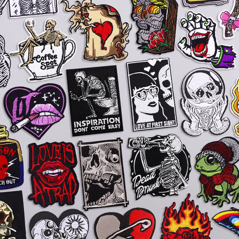 Punk Schädel/Skelett Stickerei Patch Eisen auf Patches für Kleidung thermoadhäsive Patches auf Jacke/Kleidung DIY Nähen Applikation