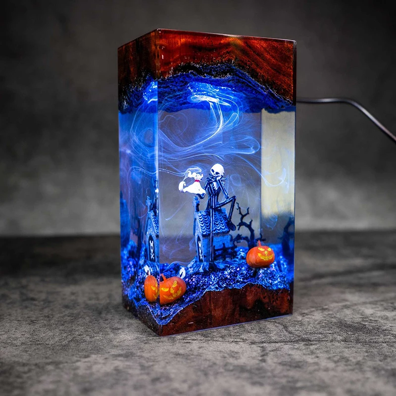 Table Resin Lamp Skeleton Man Figure Colors Night Light Customized Movie Scence Creative Artistic Desktop Home Decor USB Charge