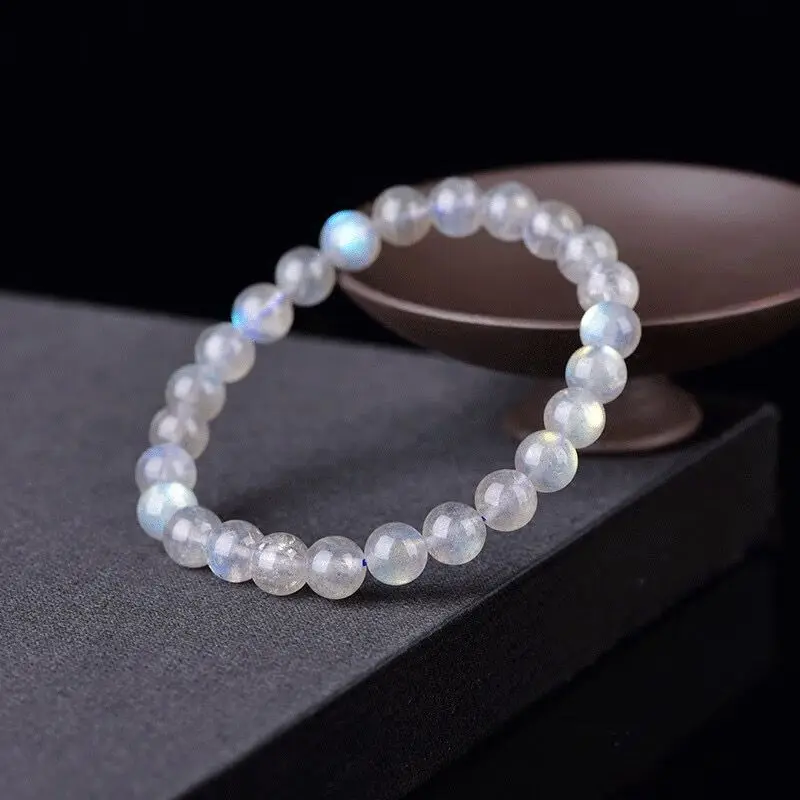 Gray Moonstone Is Simple and Fashionable for Men and Women