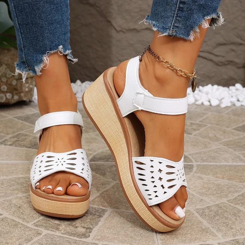 Plus Size Wedge Sandals Women 2026 New Cutout Flower Platform One Buckle Strap High Shoes