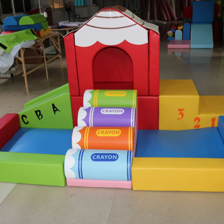 Customized Rainbow Indoor Playground Soft Play Castle Ball Pool and Family Slide for Kindergarten Amusement Park and School