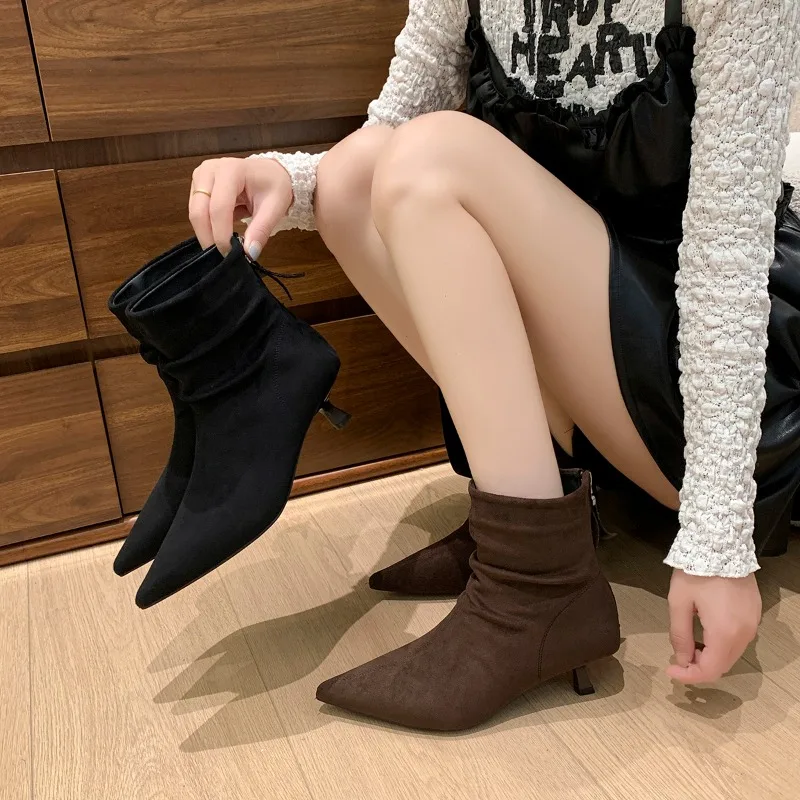

2025 New Punk Style Pointed Toe Women Ankle Boots Fashion Thin Heels Zipper Shoes Autumn Winter Chelsea Short Boots