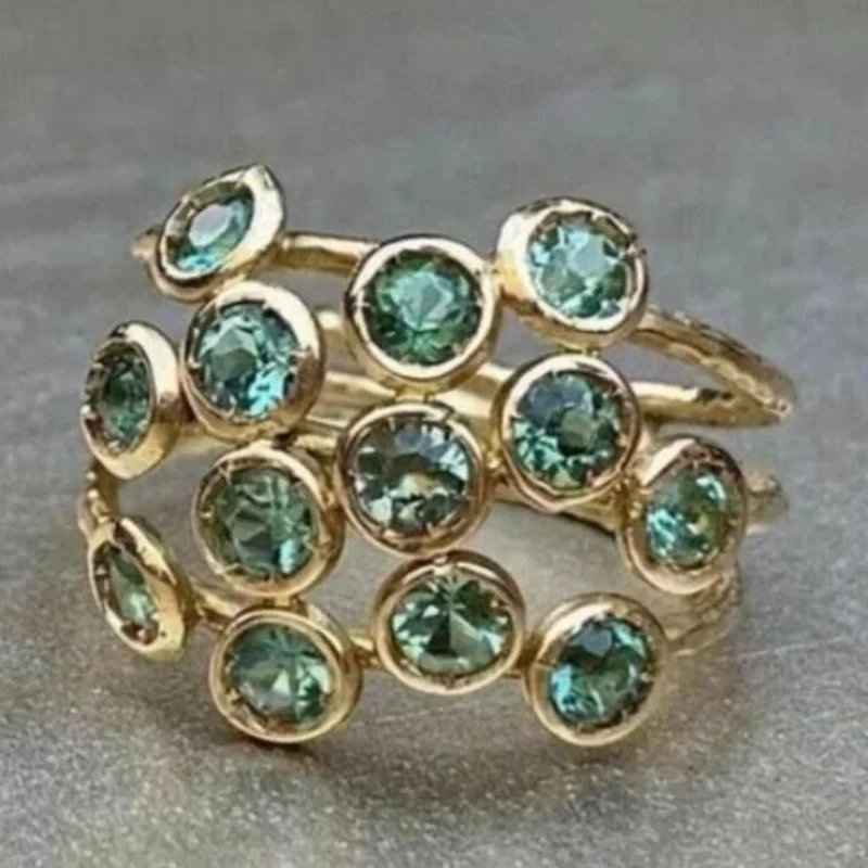 Blauer Perlenring: Elegante Schmuckstücke mit individuellem Stil