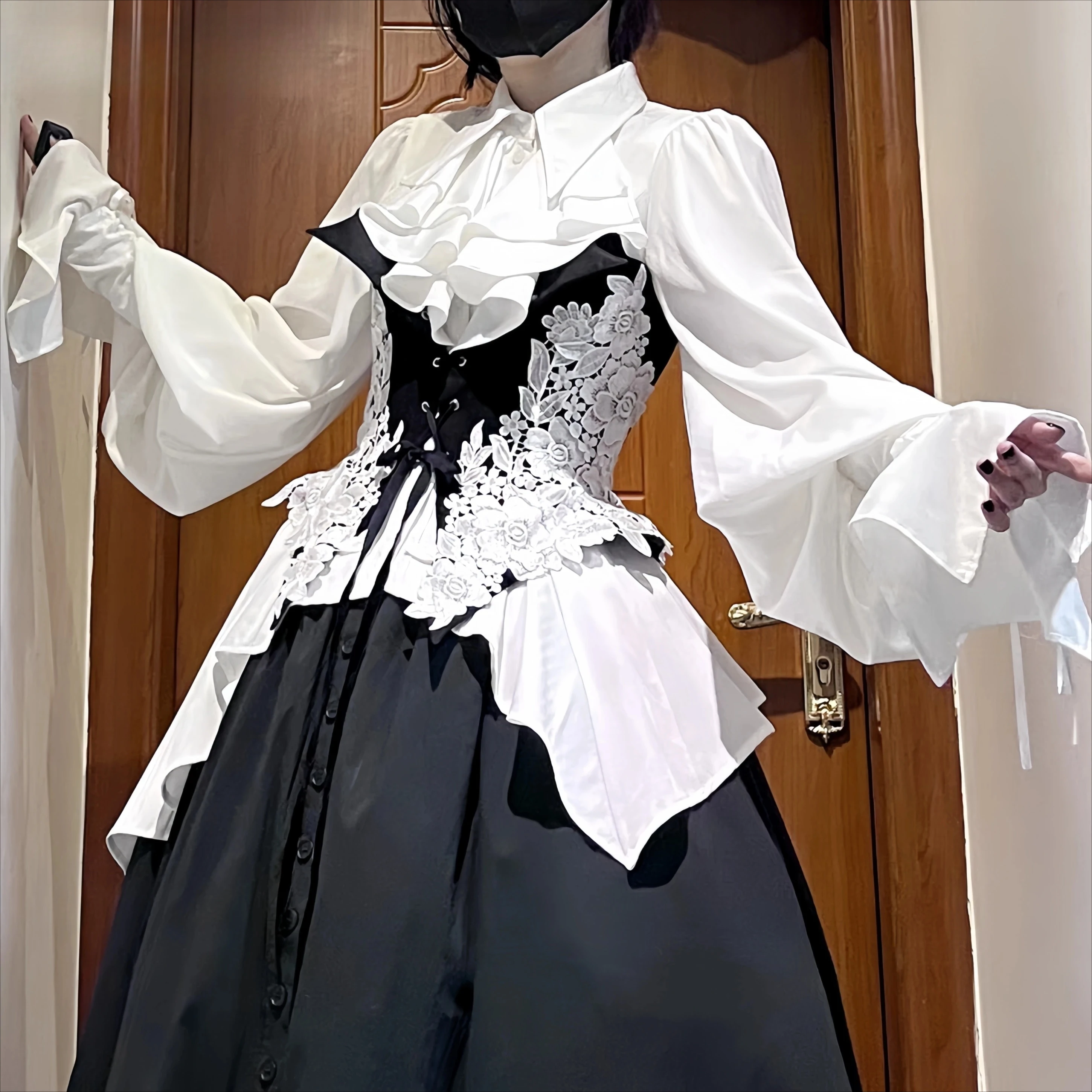 

Solid Color Fashion Long Sleeve Shirts Spring Autumn Women's Tops Casual Blouses Female Gothic Vintage Lolita Style Inner Shirt