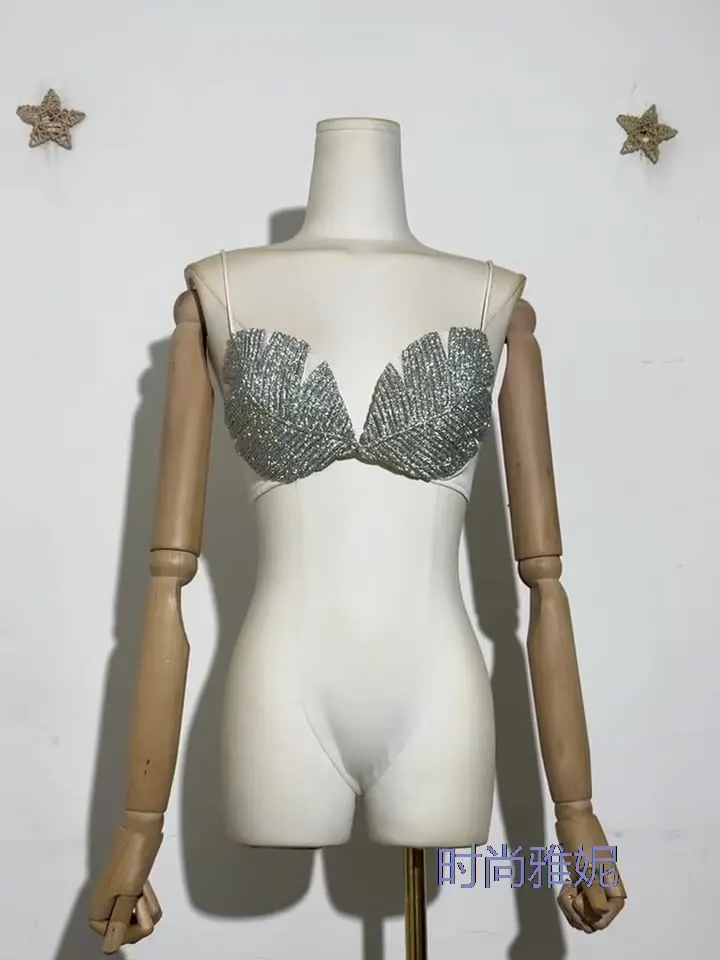 New Internet Celebrity Diamond Studded Bikini Tops, Bras, Stage Performance Costumes, Sexy Luxury Bras, And Chest Accessories