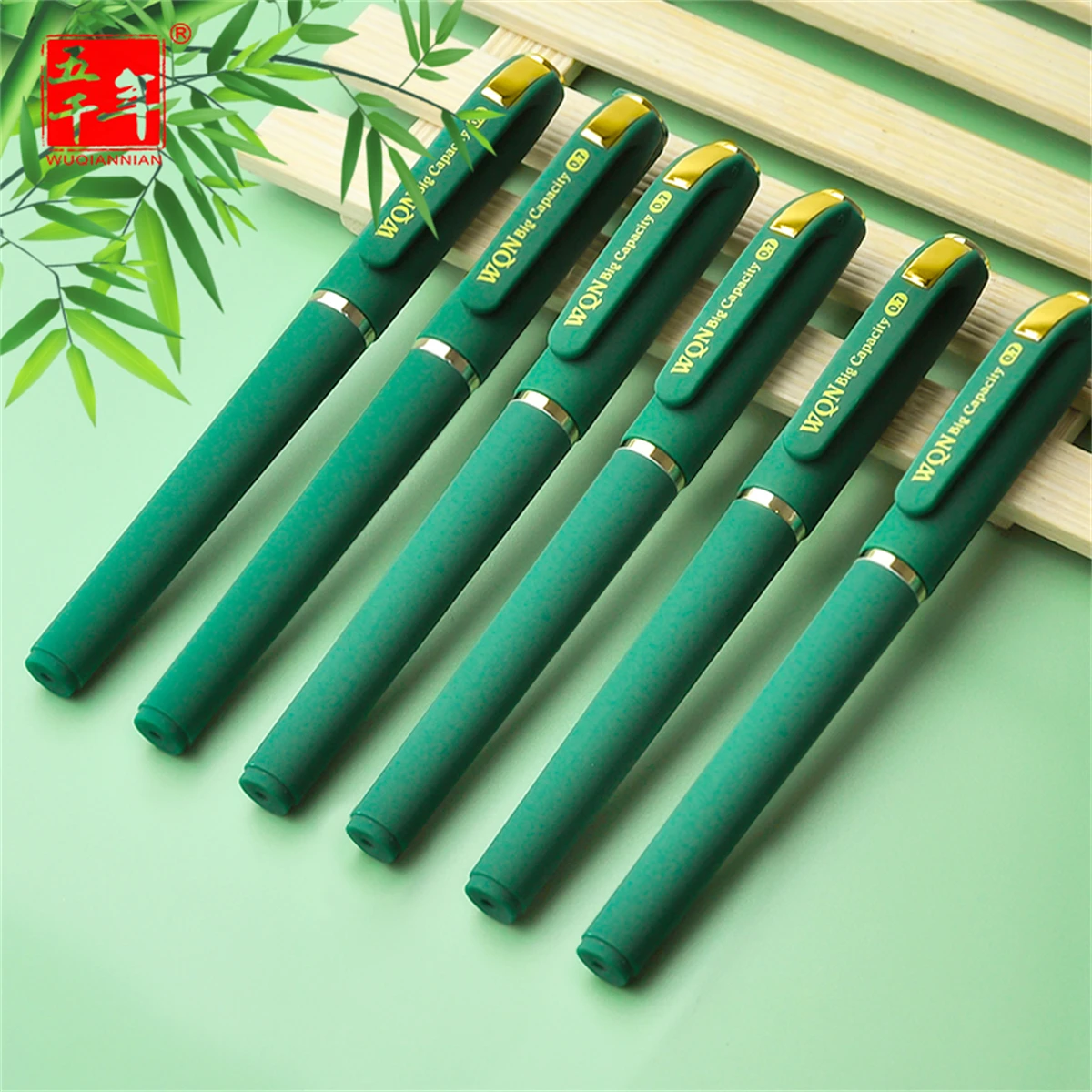 Green gel ink ballpoint pen Write smoothly Fast Dry Cheap stuff,cute kawaii things aesthetics Office accessories stationery item