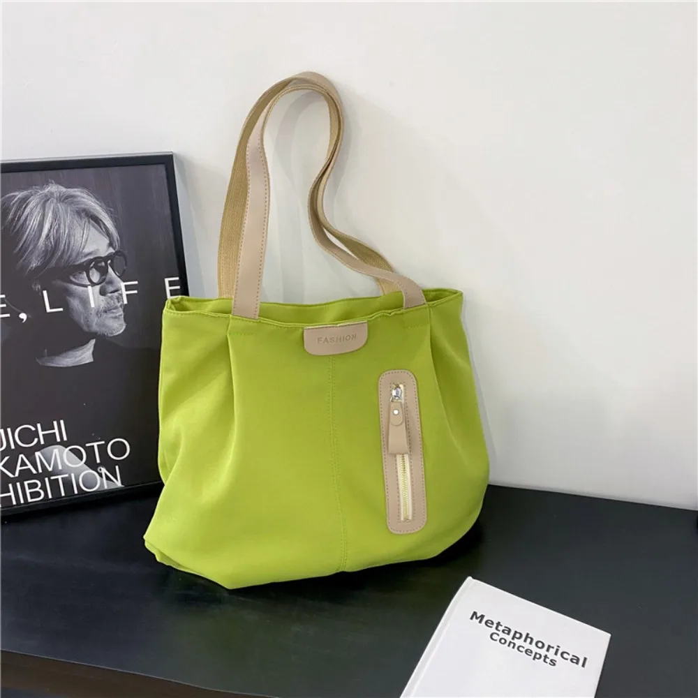 

Large Capacity Solid Color Shoulder Bag Solid Color Lightweight Eco Bag Vacation Tote Bag Korean Style Office Worker Tote
