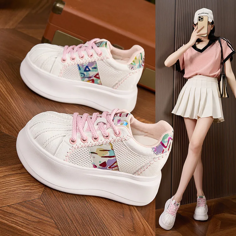 

9cm Woman Versatile Casual Sports Shoes Niche Fashion Print Comforty Heightening Platform Sneakers Academy Style Board Shoes