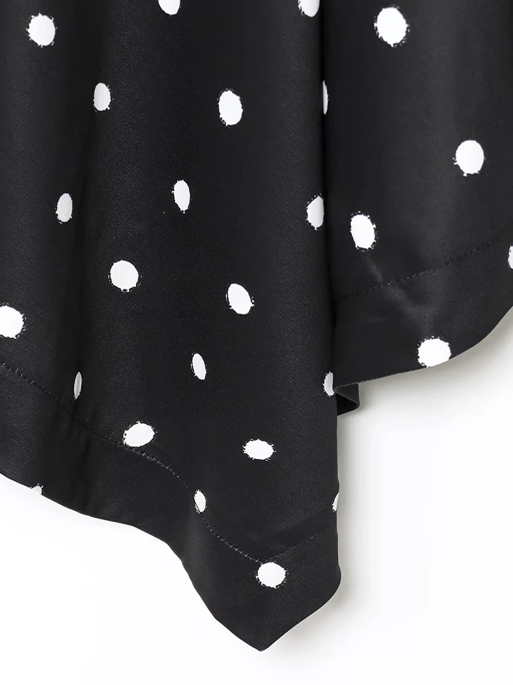 منتجات صيفية جديدة على الطراز الأوروبي والأمريكي ملابس نسائية عصرية مثيرة بدون ظهر تصميم رقبة رسن منقط