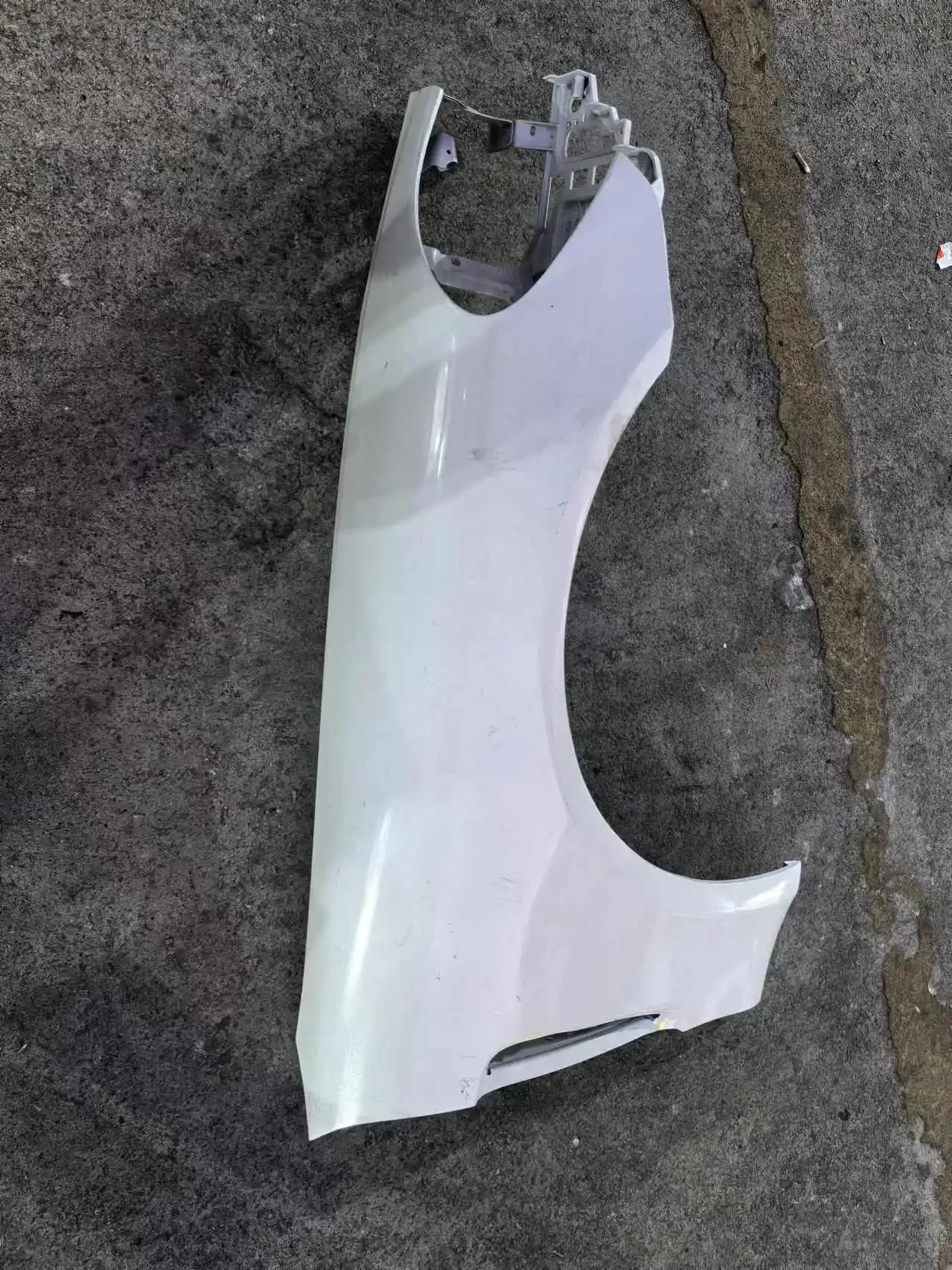 

Высокое качество, подходит для Porsche Panamera 971, оригинальное оборудование переднего брызговика (OE), металлическое брызговик/брызговик