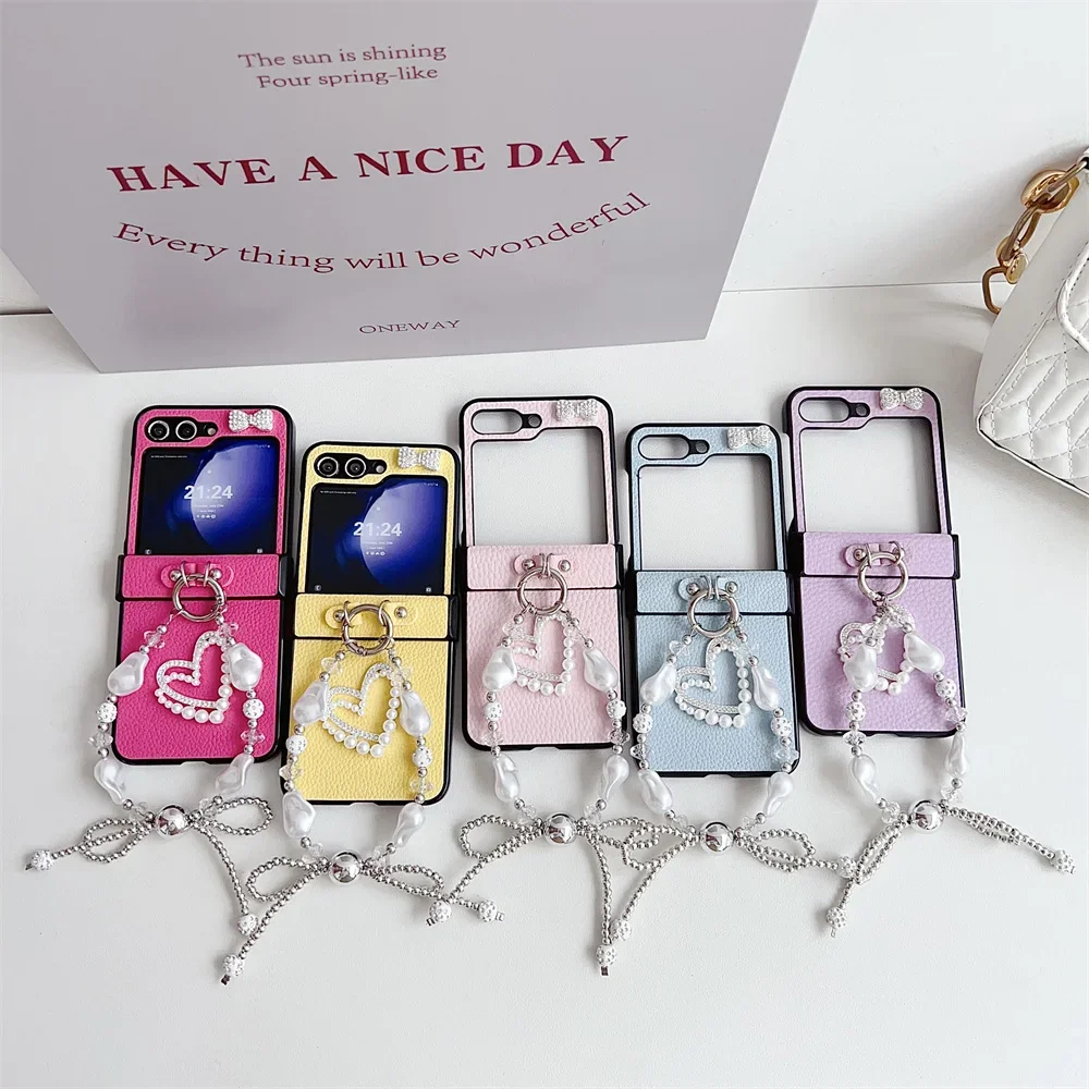 Bow Bead Wrist Strap Phone Case for Samsung Galaxy Z Flip 6 5 4 3 Flip5 Flip4 Flip3 5G Hard Leather Shockproof Protective Cover