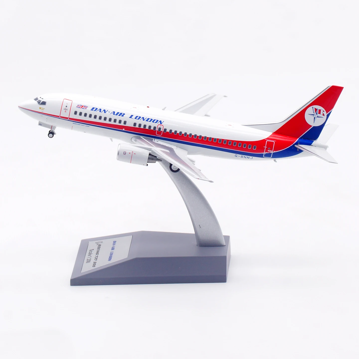 

IF733DA0825 Alloy Collectible Plane Gift INFLIGHT 1:200 Dan-Air London Boeing B737-300 Diecast Aircraft Jet Model G-BNNJ