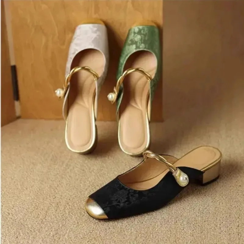 Sandalias de satén de lujo con punta cuadrada y tacones altos para mujer, sandalias de diseñador a la moda, zapatos de vestir de fiesta con talón descubierto verde, zapatos de tacón Muller para mujer