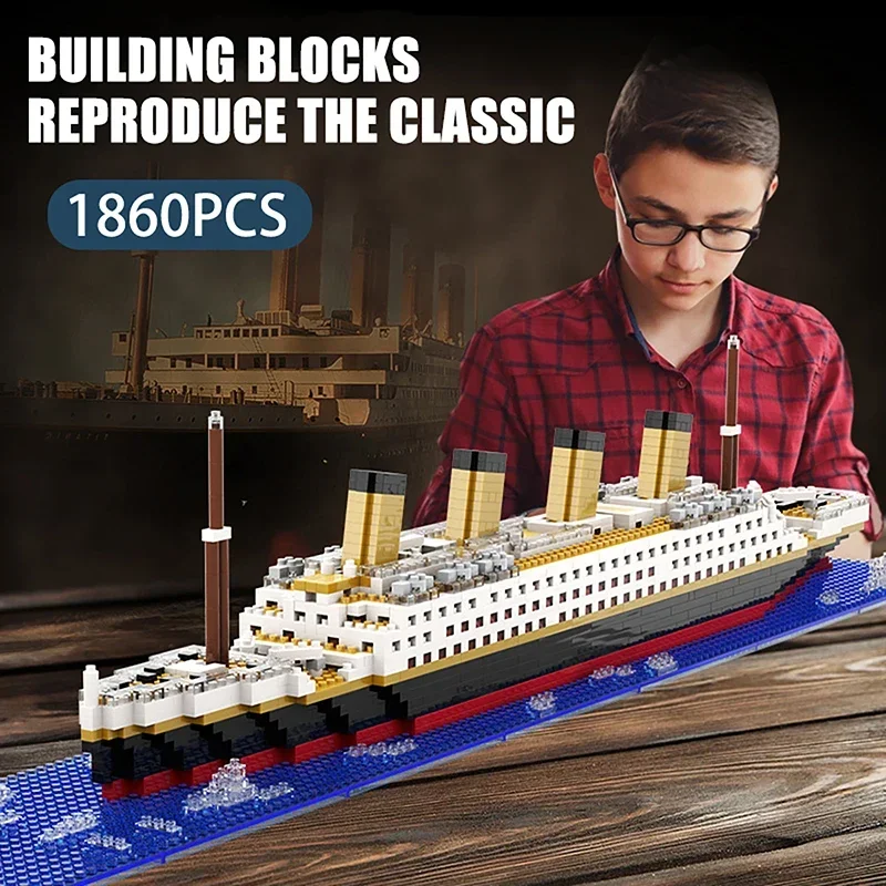 Titanic Creative Luxury Iceberg Cruise Ship Boat Wreck Set City DIY Model Building Blocks Bricks Toys For Children Adult Gift