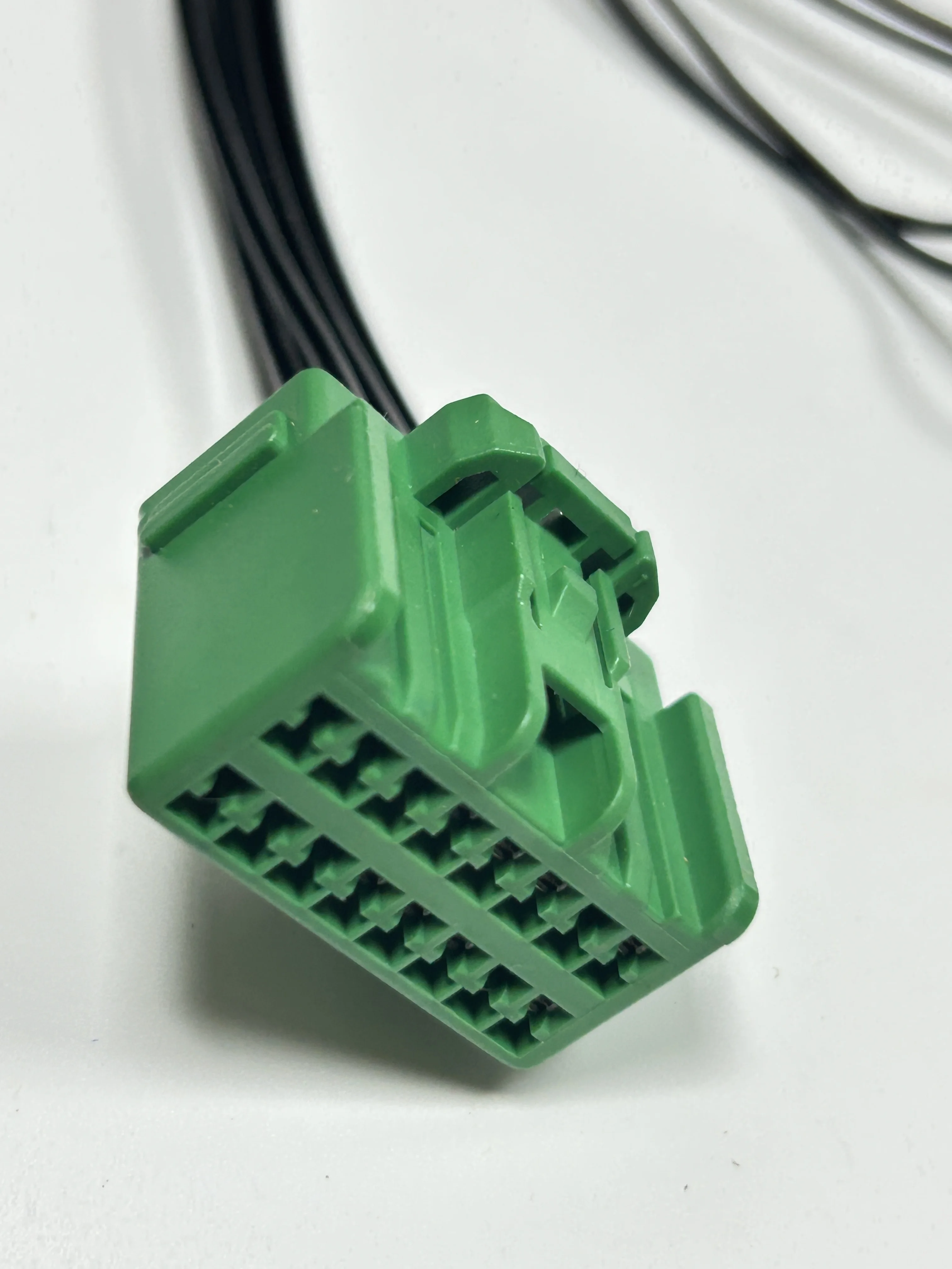 Applicable to Volvo power amplifier conversion cable lossless conversion cable pure copper wire