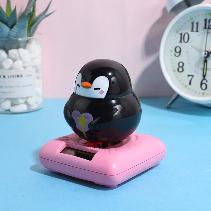 Creative Cute Solar Powered Swinging Penguin Doll Auto Ornament Cartoon Kids Toy Gift with Automatic Car Dashboard Accessories