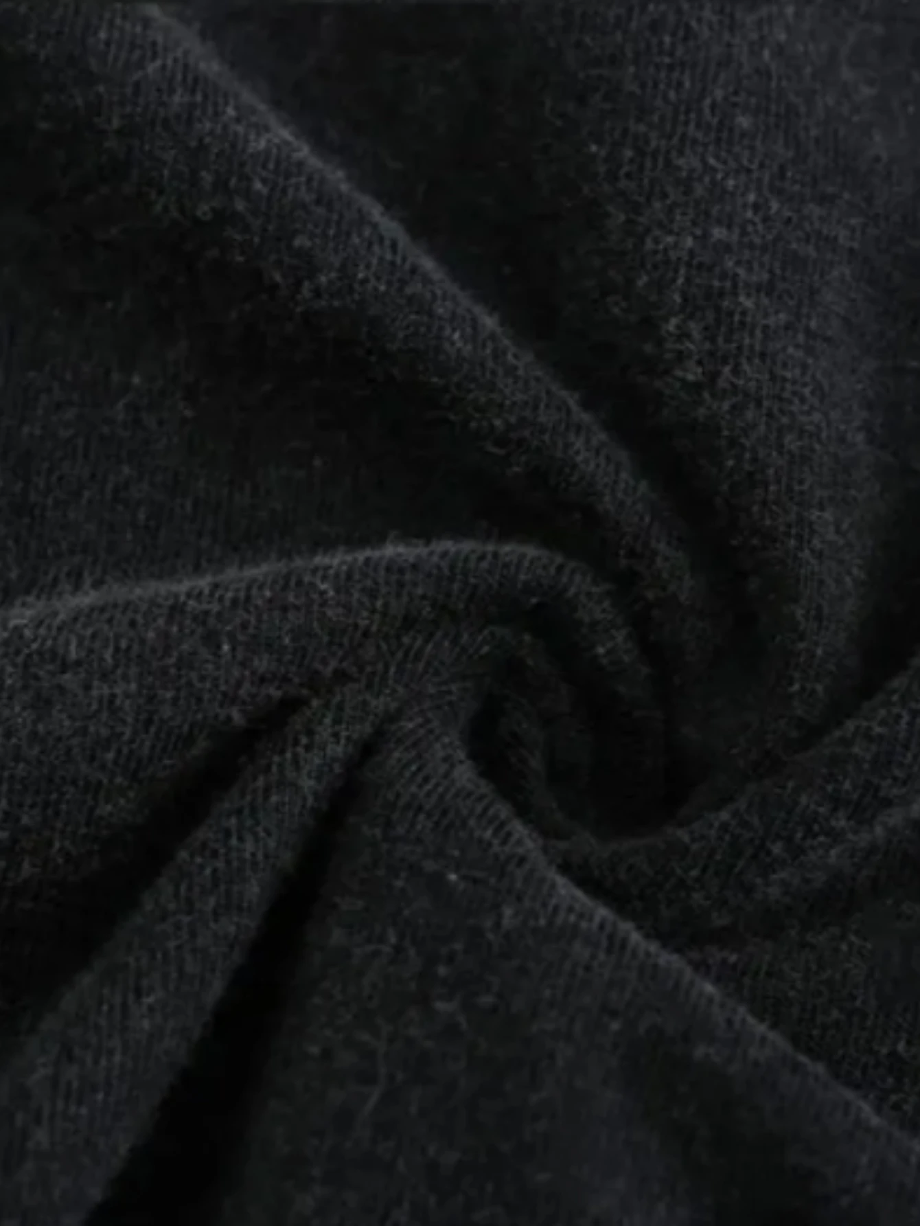 Lovely woman Black Washed Round-Neck T-Shirt Comfortable Loose Fit Perfect for Men Women this Winter Christmas