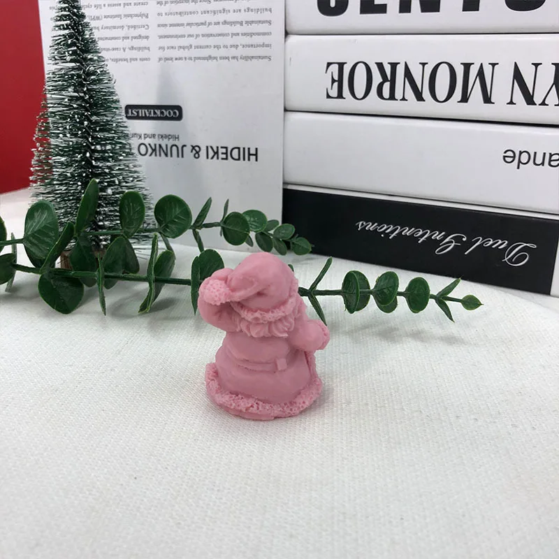 1 piece, sitting Santa Claus aromatherapy candle mold, silicone gypsum ornament, mousse cake chocolate grinder