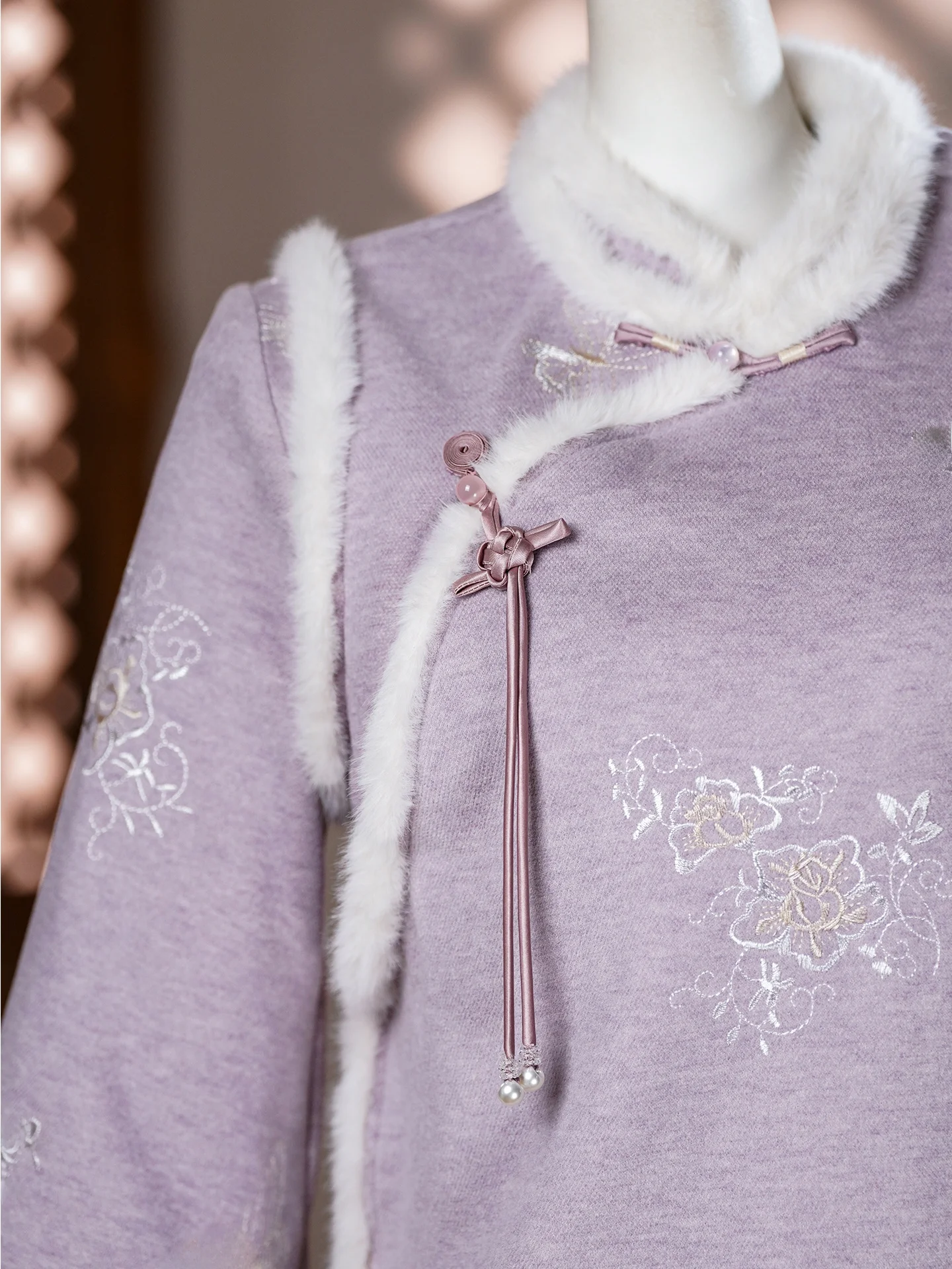 طقم رداء شتوي بنفسجي من الصوف السميك، تصميم صيني جديد، للارتداء اليومي، أنيق وبسيط، وصول جديد 2025، رداء طويل