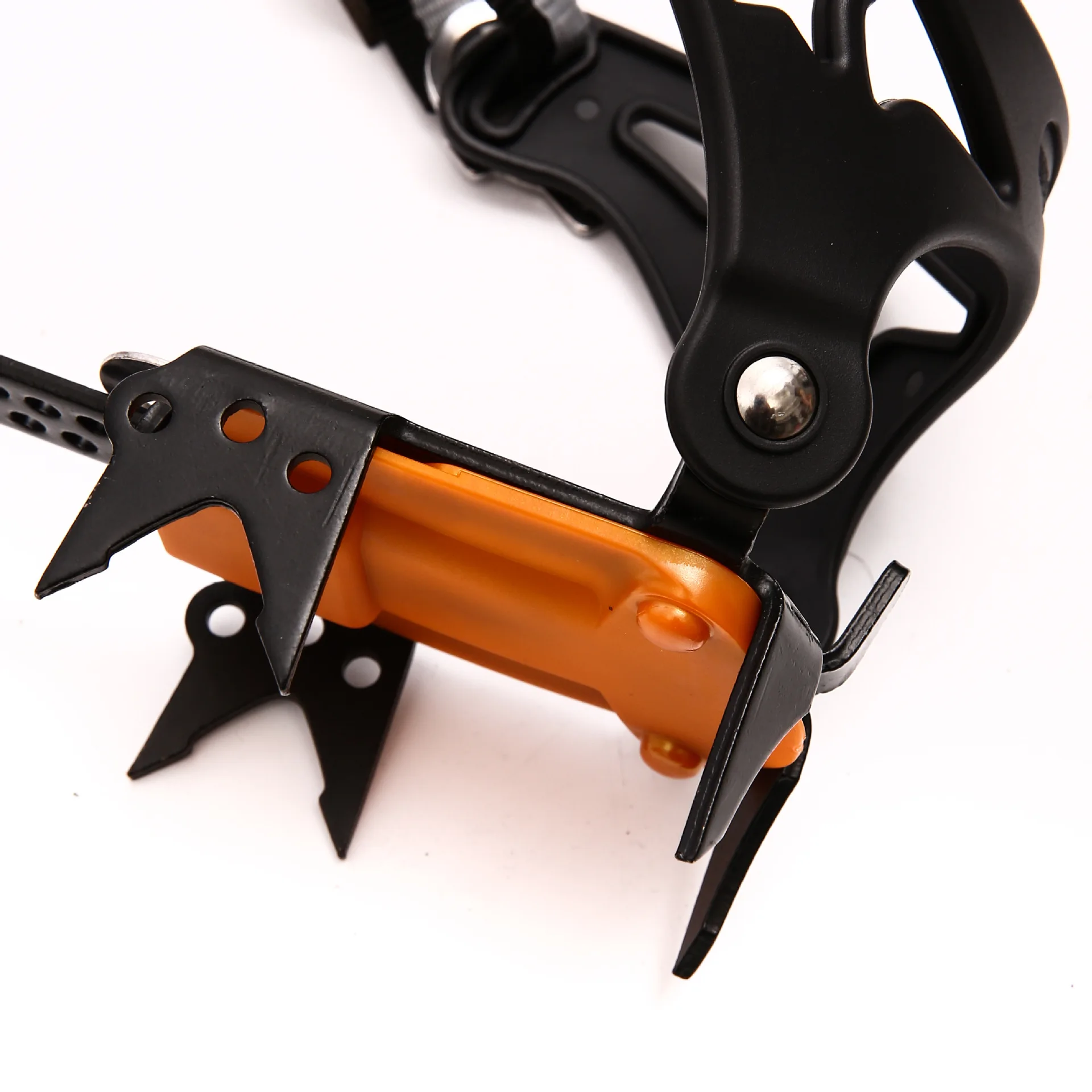 TPU Material 18-Tooth Large Claw Ice Climbing Anti-Slip Shoe Covers 18-Tooth Tiger-Tooth Style Ice