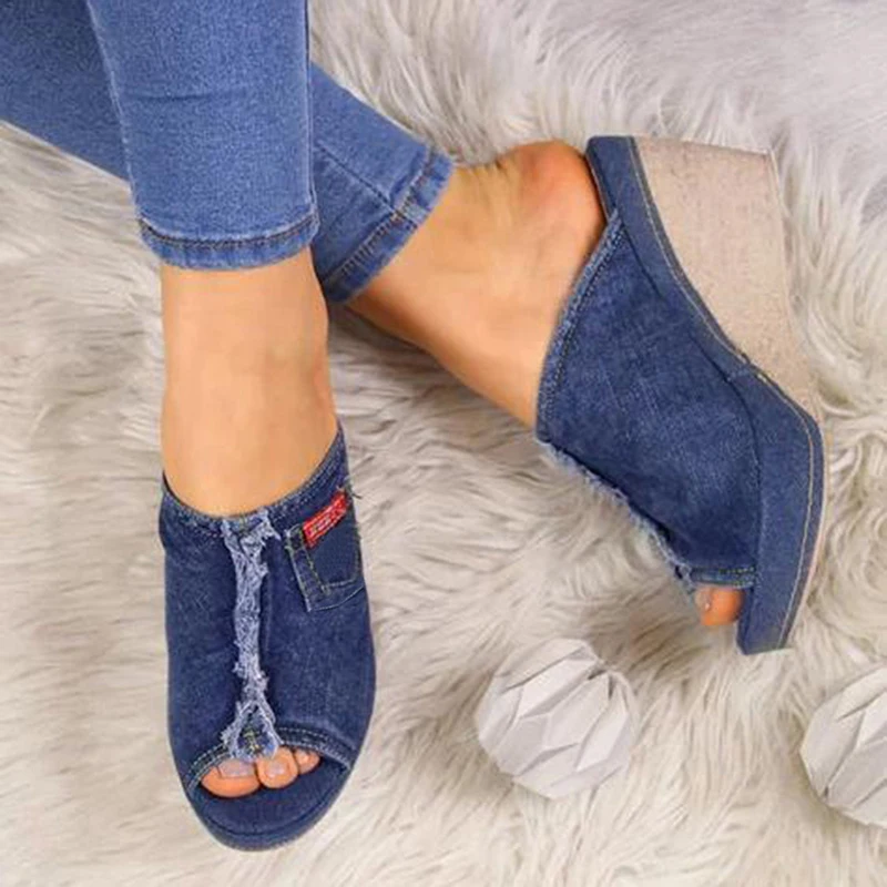 2022 New Arrival Women Sandals Women Summer Fashion Leisure Fish Mouth Sandals Thick Bottom Slippers Wedges Sandalias De Mujer