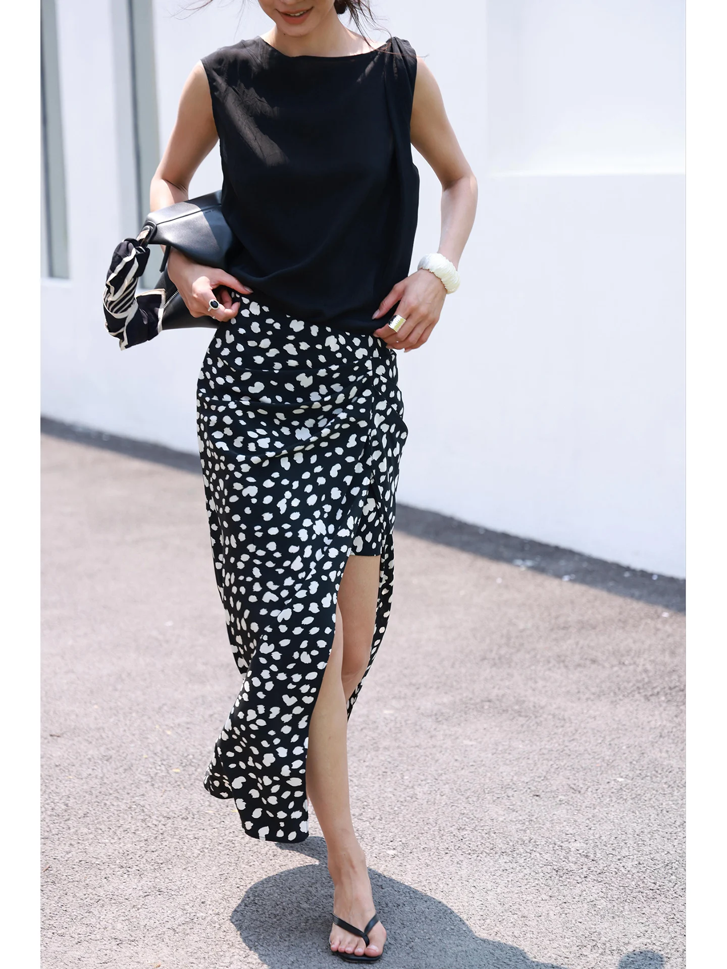 

Современная юбка FANNIU из ацетатного трикотажа в горошек с драпировкой и 3D-плиссировкой, оригинальный дизайн, длинная юбка для женщин