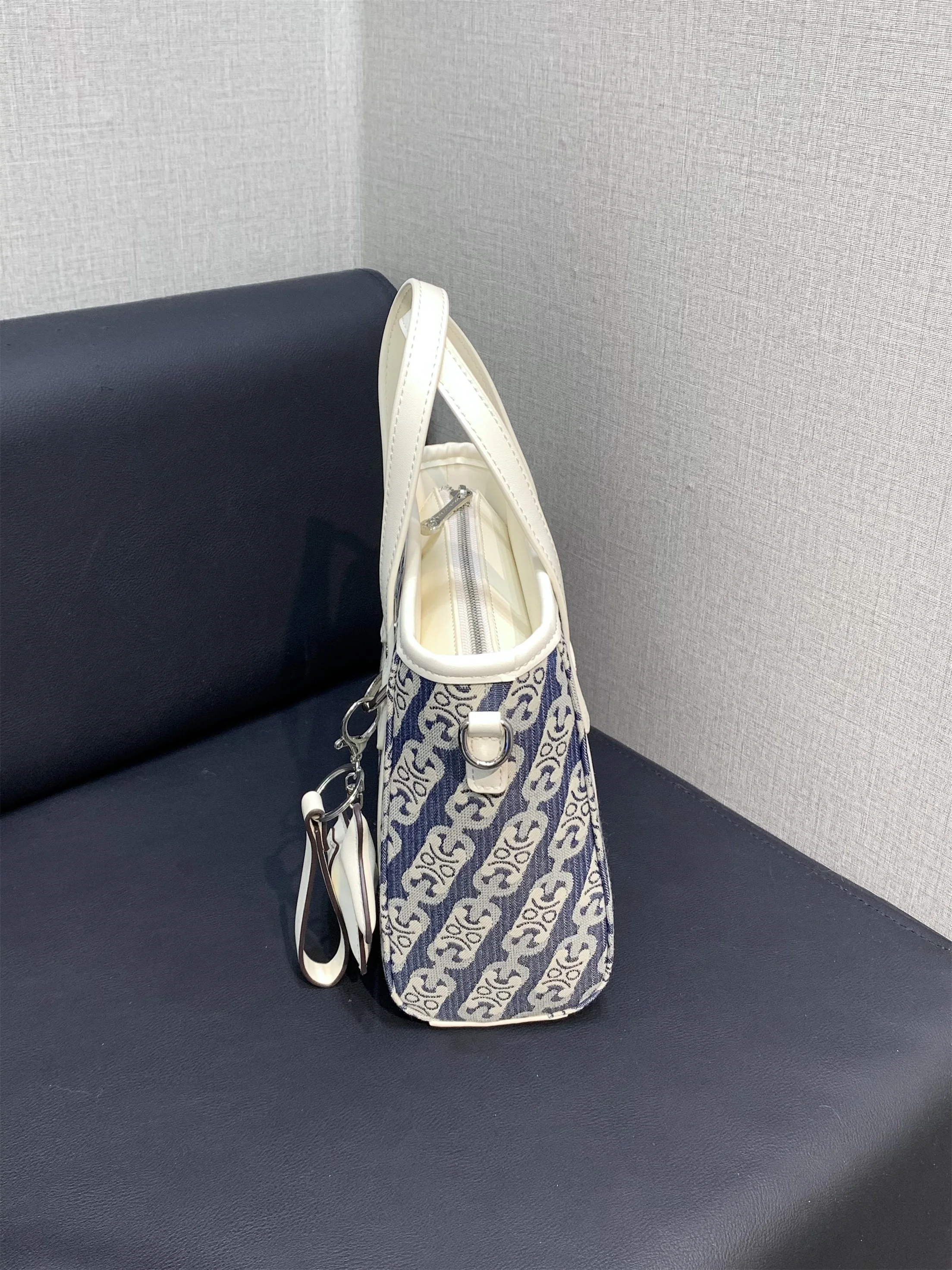 ciyah-women's-handbag-blue-white-basket-sle-crossbody-buet-bag-sweet-lady-sle-calfskin-leather-purse-with-document-slot