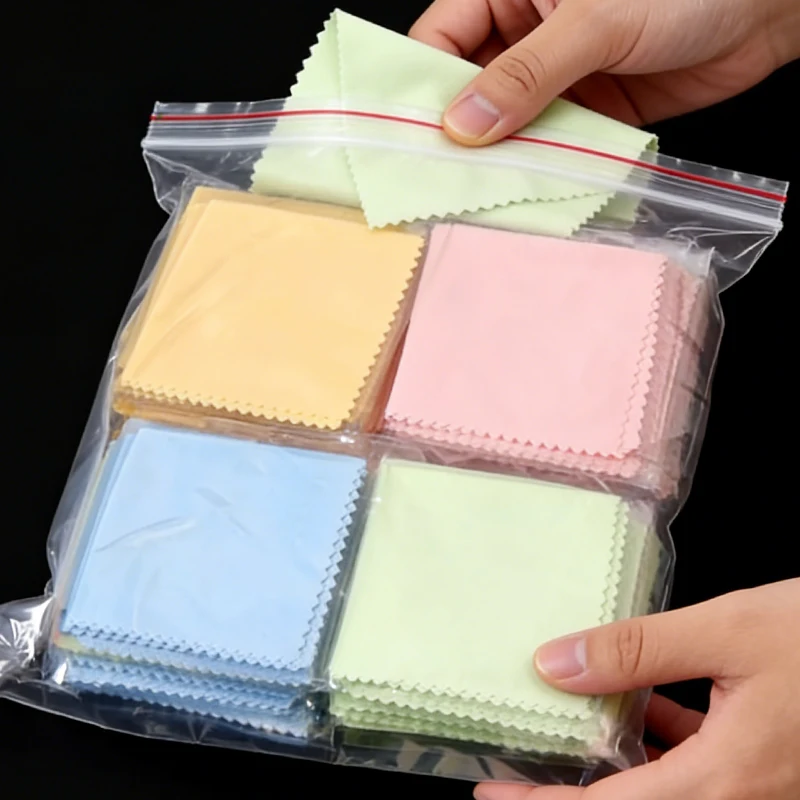 Mikrofaser-Reinigungstücher für Brillen, Handybildschirme, Schmuck, zufällige Farben, dicke, weiche Reinigungstücher für die Wartung