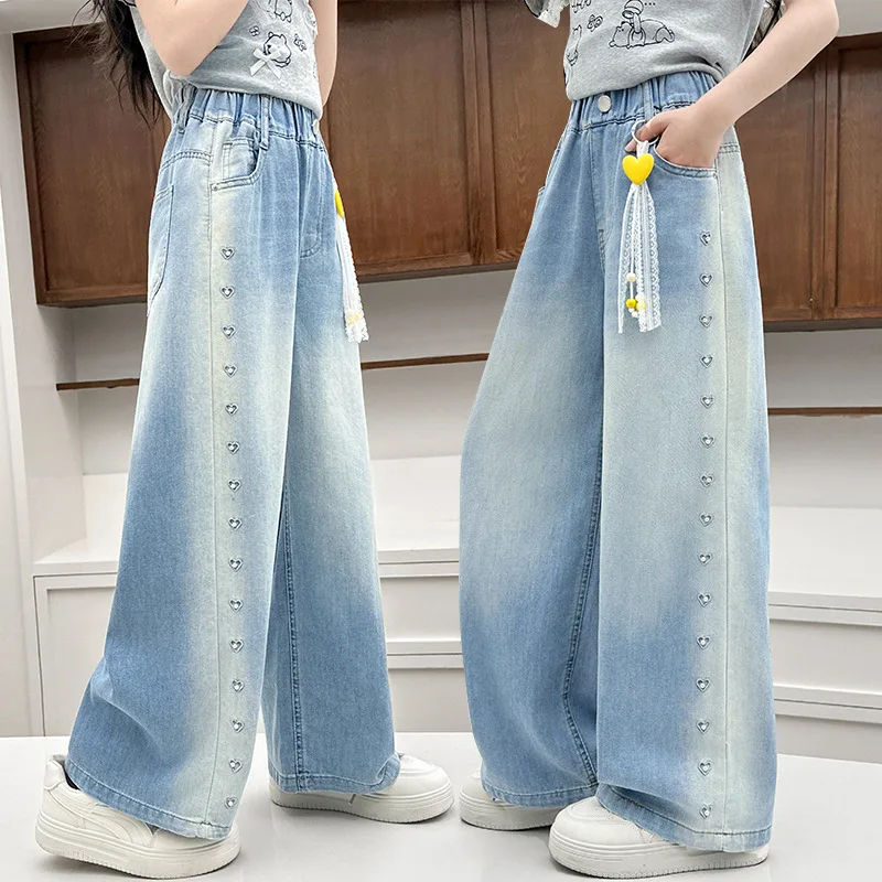 Girls' Summer Jeans 2026 New Teenage Children's Side Sewing Love Embroidered Beaded Straight Leg Loose Denim Wide Leg Pants