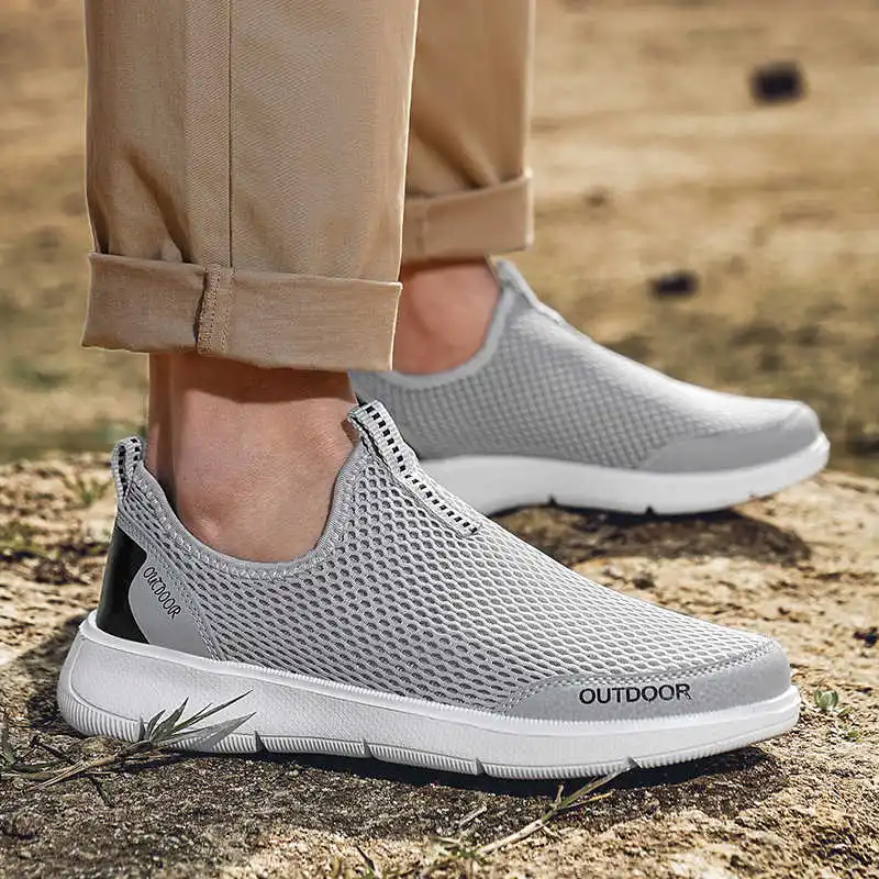 Thick Bottom Without Heel High Shoes Man Lace-up Long Boots Sport Man Basketball Sneakers Comfortable Celebrity Technology