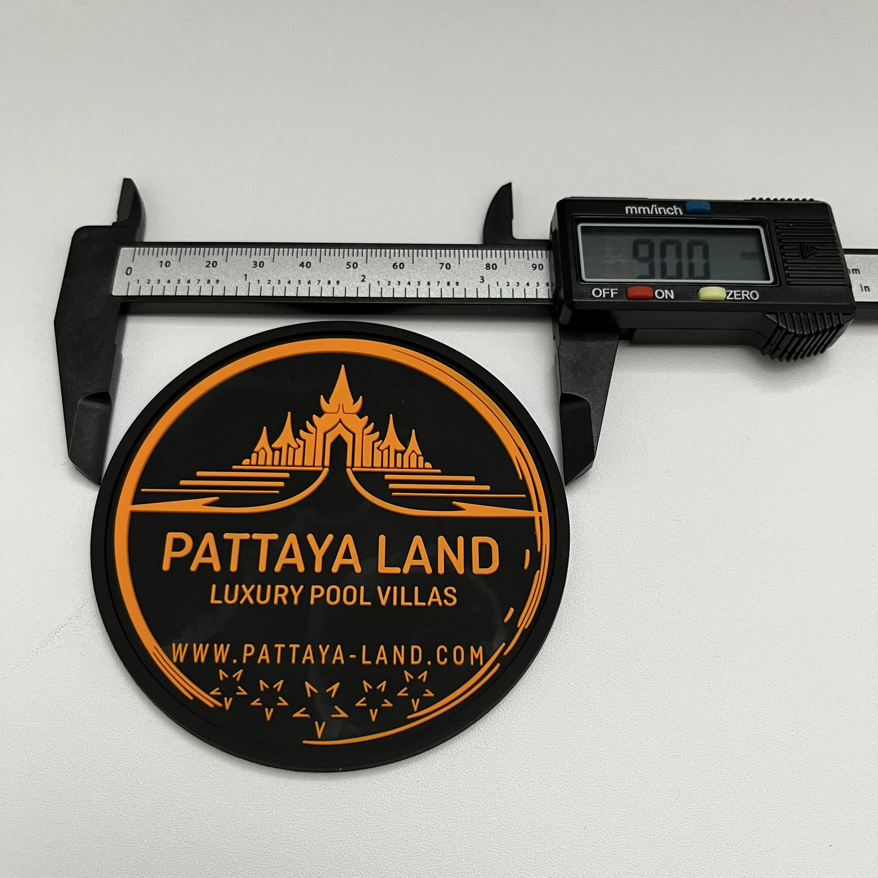 4D custom logo plastic silicone pad soft PVC rubber coaster beverage