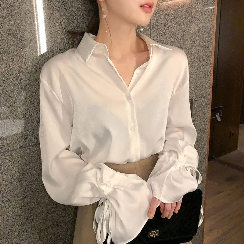 

Elegant Women Shirt Lacing Flare Sleeve Solid Retro Blouses Ol Office Lady Korean Casual Fall Simple Single Breasted Designe Top