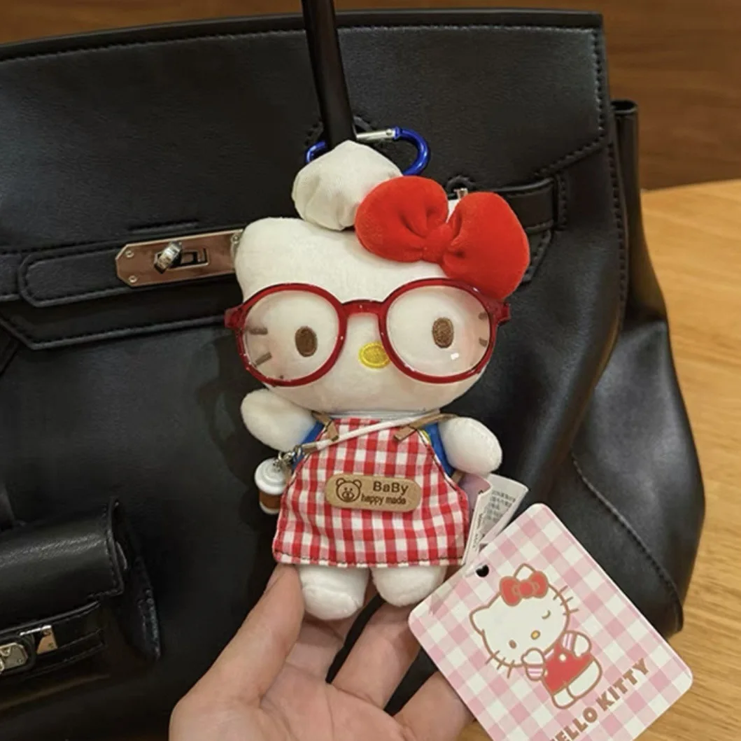 ซานริโอ เฮลโล คิตตี้ ตุ๊กตาขนนุ่ม 12 ซม. พวงกุญแจน่ารัก แมวเชฟ ของตกแต่งกระเป๋าเป้ ของเล่น ของประดับรถยนต์ สำหรับเด็กและผู้หญิง ของขวัญ