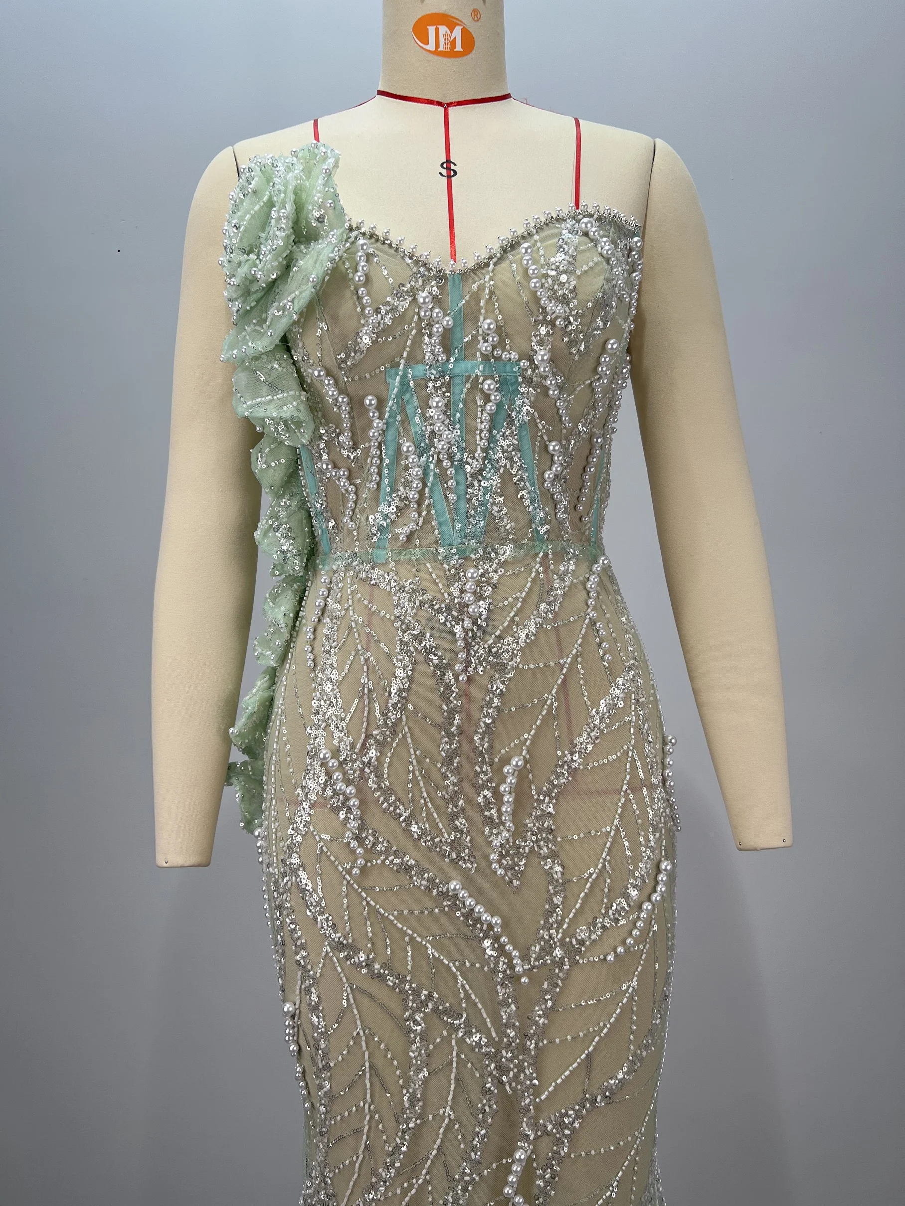 Women's Light Green Bandage Dress Sheer Tulle Leaf Embroidery Thin Straps Backless Mermaid Gown Green Accent Formal Party