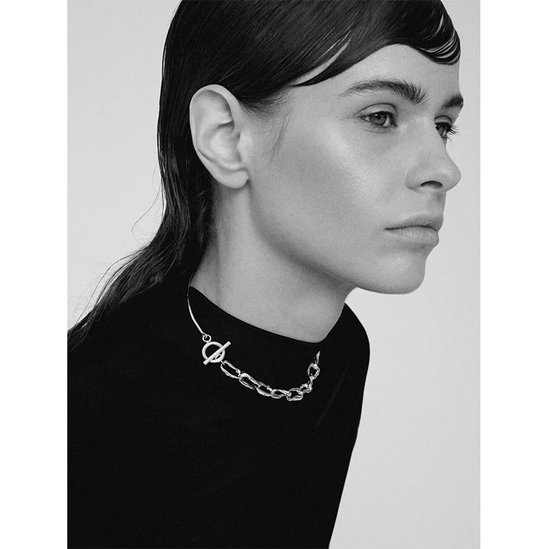 

Brass With White Gold Chuny ID Chian Choker Necklaces Women Jewelry Punk Hiphop Designer Runway Simply Gown Boho Top Japan