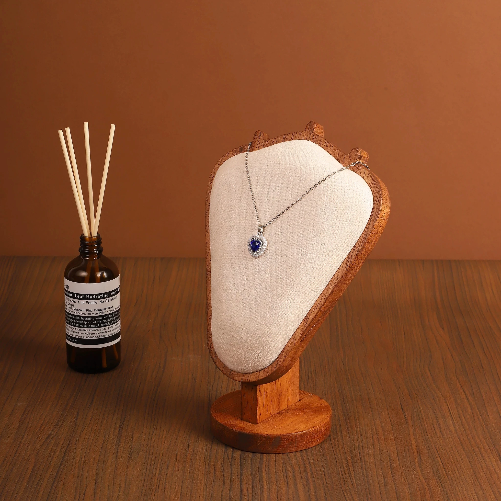 Necklace mannequin bust walnut color counter window jewelry display prop accessory store pendant neck jewelry stand