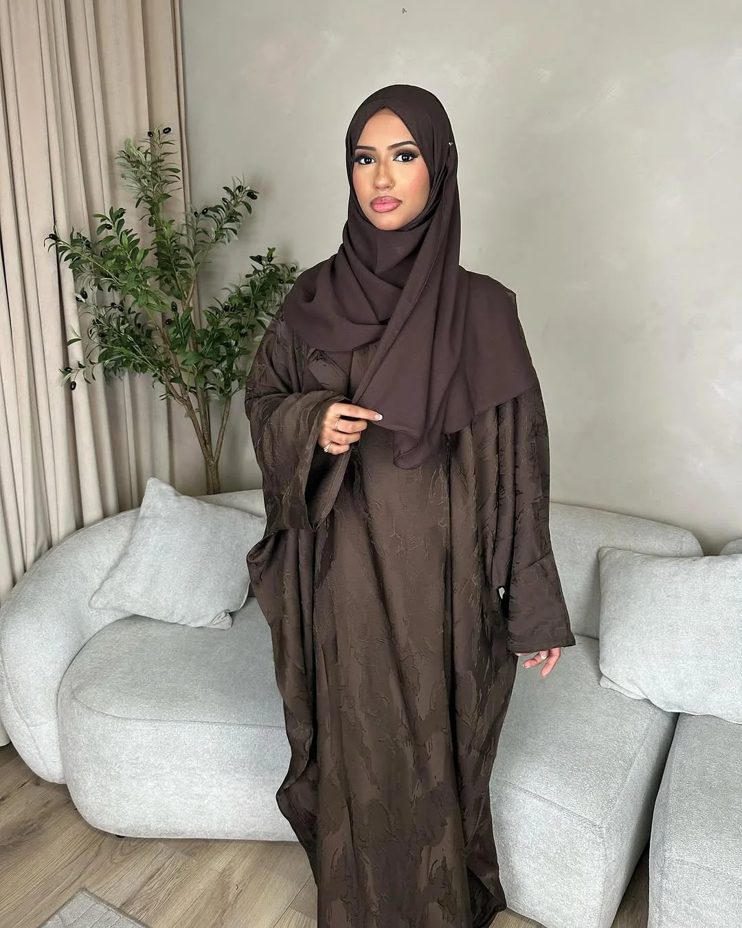 Extra-Loose-Fit Jacquard Satin Kaftan Abaya Dress-Bulit-in Waist Belt. Ramadan Eid Muslim Caftan Dress Hijabi Islamic Clothing