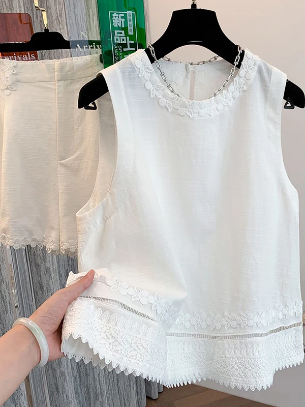 

Белый кружевной комплект из хлопка и льна, летний, новый стиль, стройнящий, универсальный, маленький размер, женский модный комплект, повседневный стиль, Four Sea...