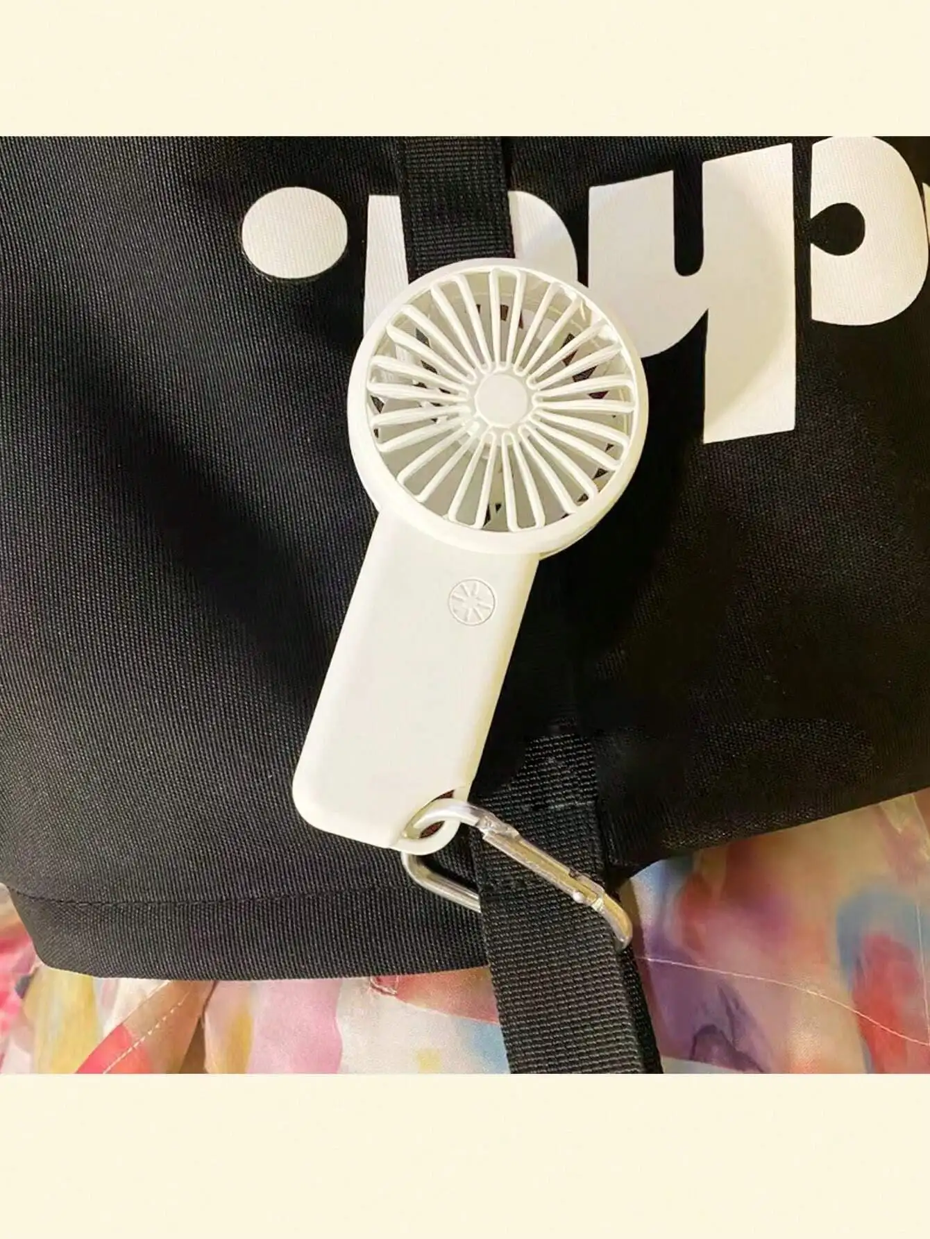 

1pc Rechargeable 500mah Battery Portable Hook Handheld Mini Fan 3 Gears