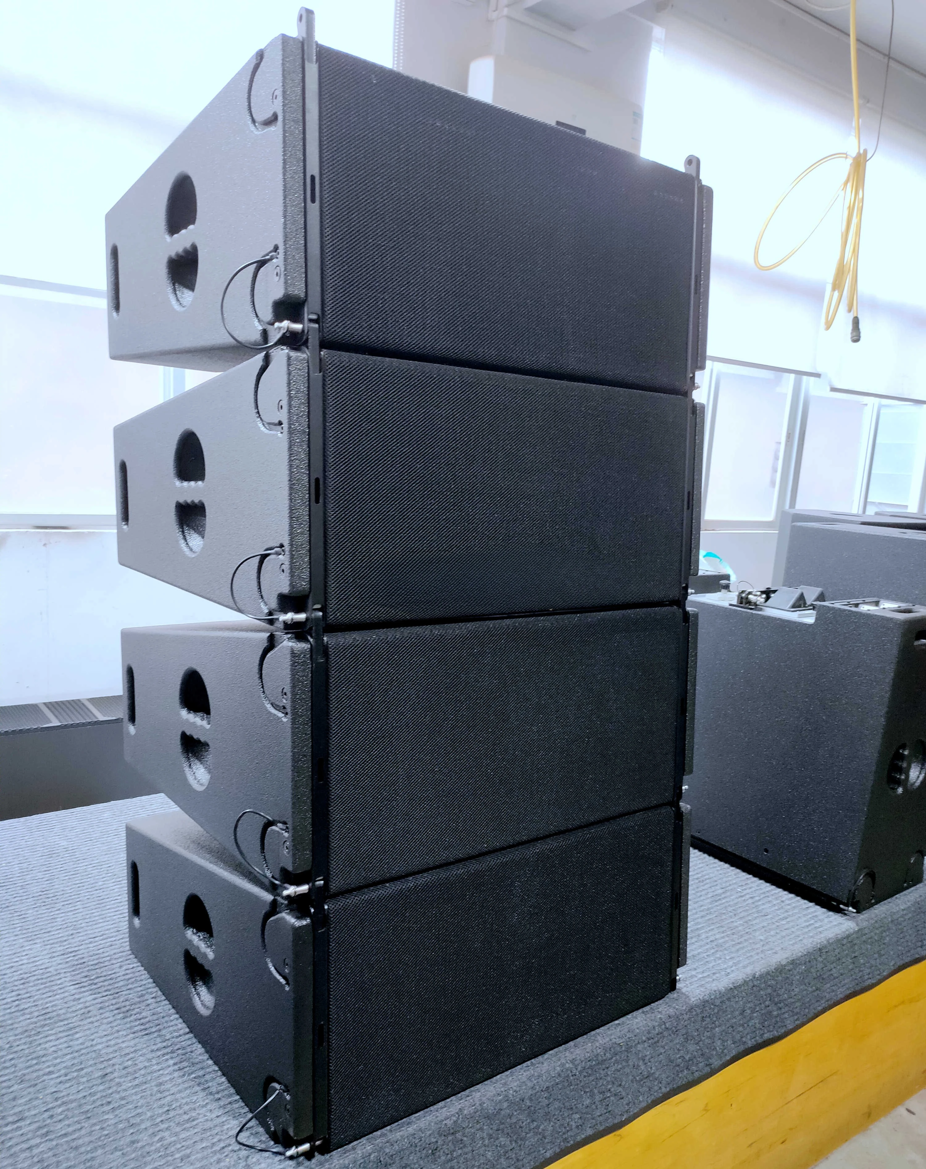 

Professional Audio 3-way LVEVA 36 Dual 10-inch Passive Line Array Speaker PA System Outdoor Concert Sound System Sound Equipment